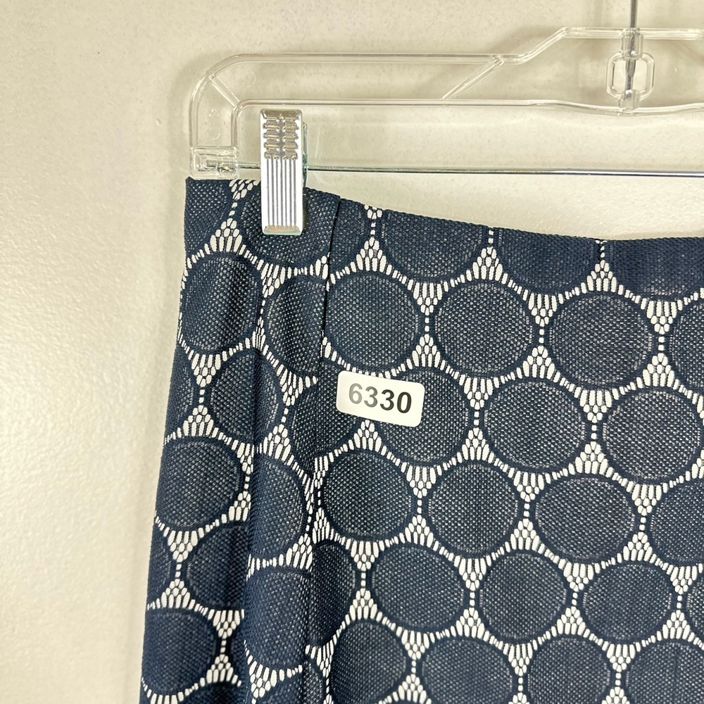 Reneec skirt blue white medium 14-1/2 waist 22length linined great preowned c - Picture 3 of 6
